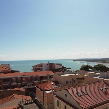 Domus Flavia Apartment แตร์โมลิ ภายนอก รูปภาพ