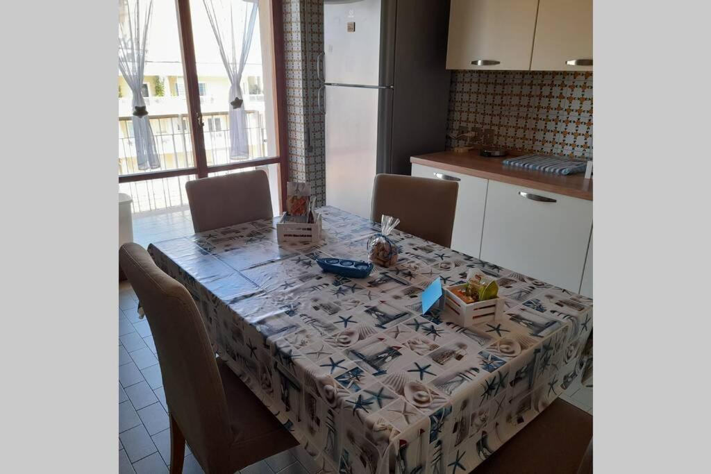 Domus Flavia Apartment แตร์โมลิ ภายนอก รูปภาพ