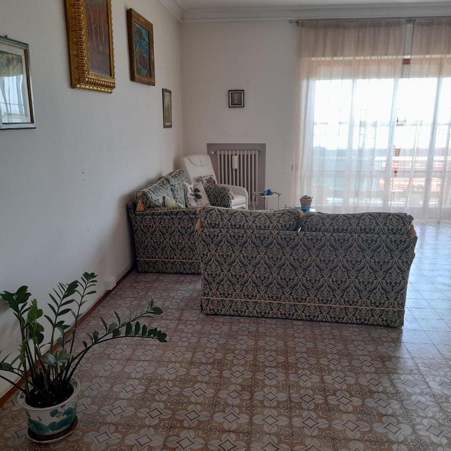Domus Flavia Apartment แตร์โมลิ ภายนอก รูปภาพ
